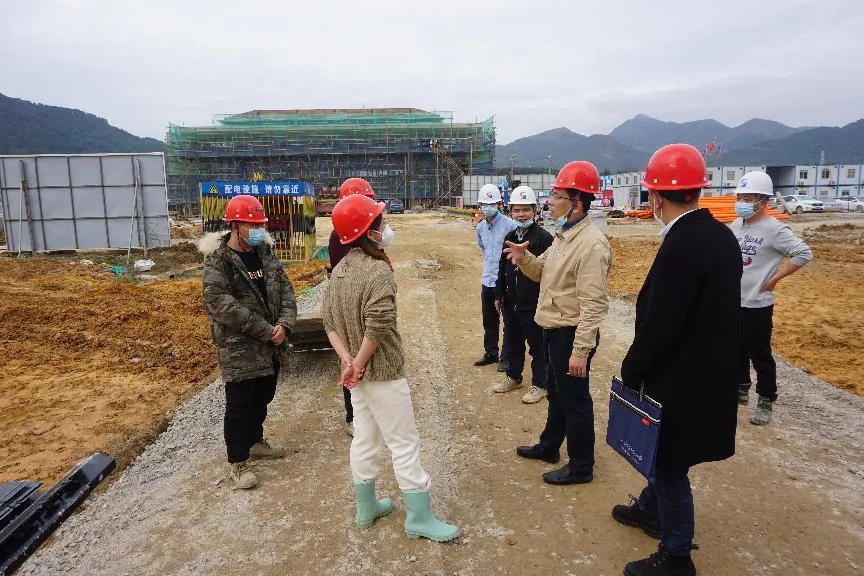 市國投公司領導赴八都職教園開展春節(jié)前質(zhì)量和安全檢查指導工作